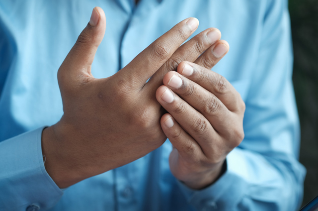 Here are 5 Signs You are Dealing with Arthritis Pain